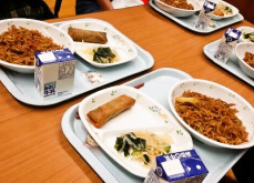 給食